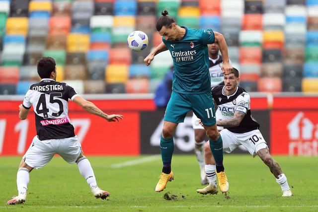 中国首场FIS室内滑雪赛事在深圳·前海冰雪世界启幕